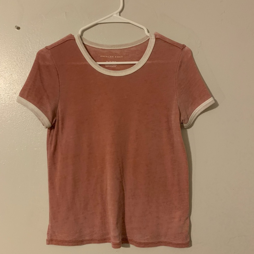 pink American Eagle top